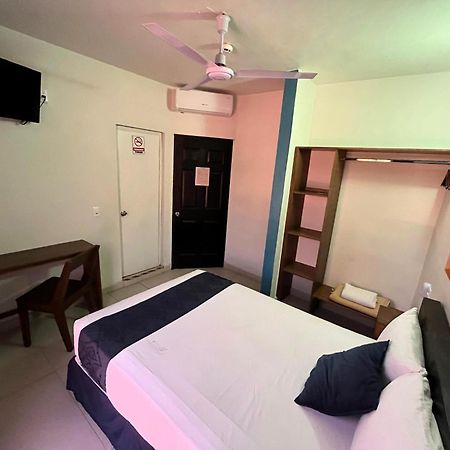 Hotel Juarez 70 Colima Dış mekan fotoğraf