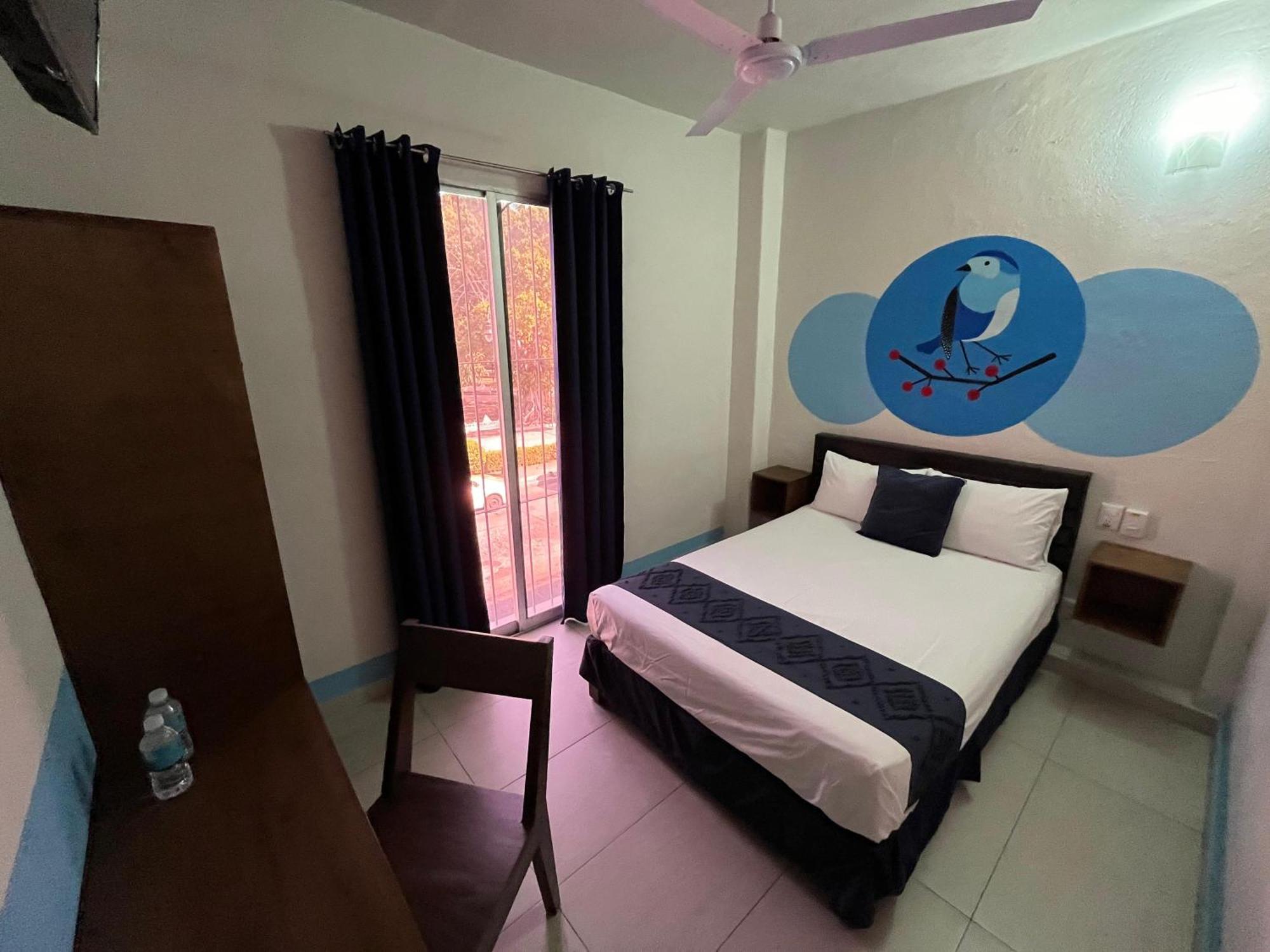 Hotel Juarez 70 Colima Dış mekan fotoğraf