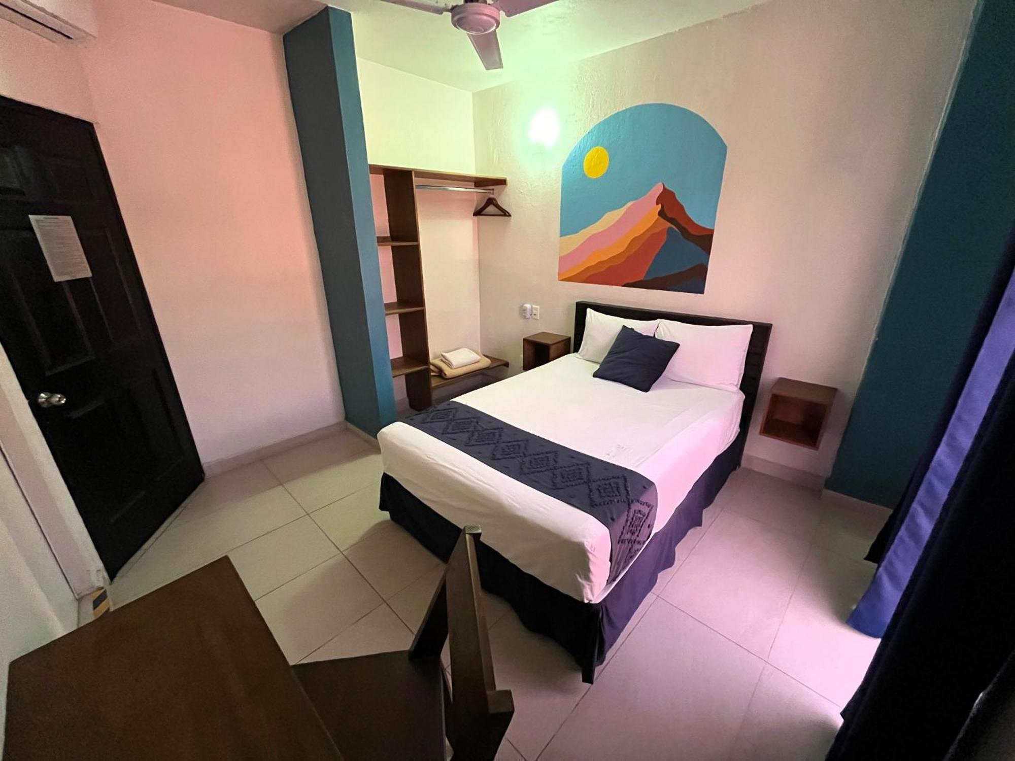 Hotel Juarez 70 Colima Dış mekan fotoğraf