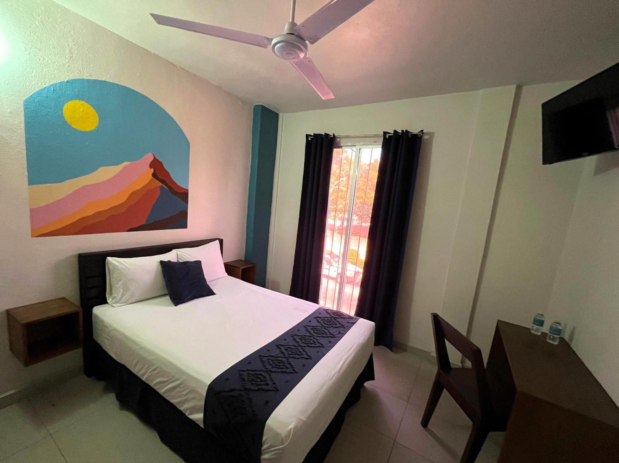 Hotel Juarez 70 Colima Dış mekan fotoğraf