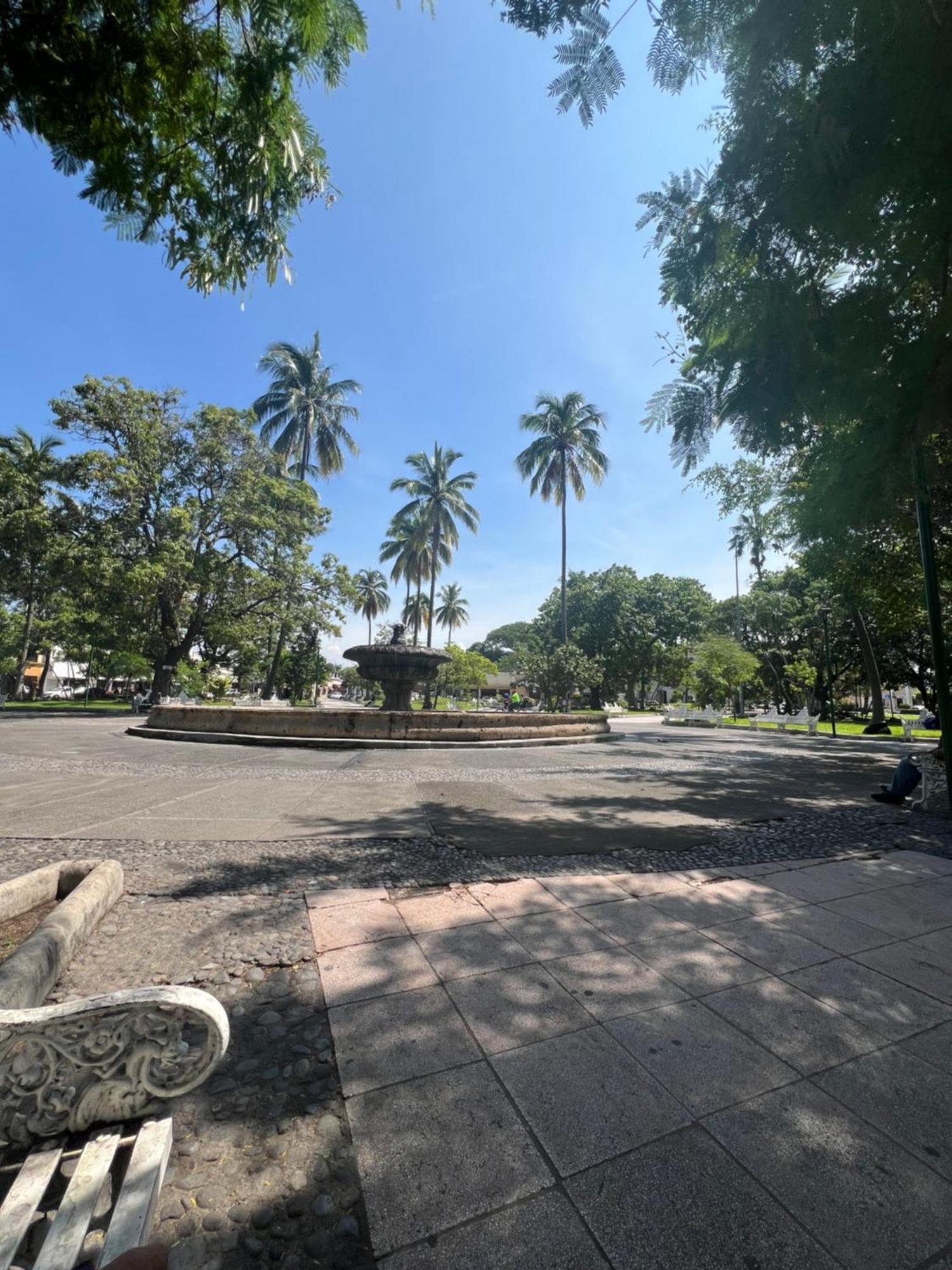 Hotel Juarez 70 Colima Dış mekan fotoğraf